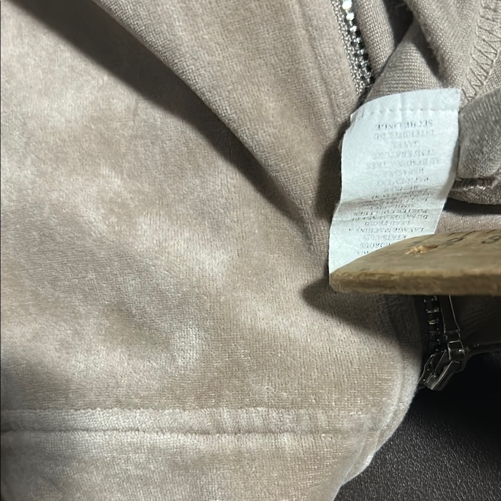 Vintage Y2K Juicy Couture Tan Hooded Zip-Up Jacket hoodie - Picture 10 of 11